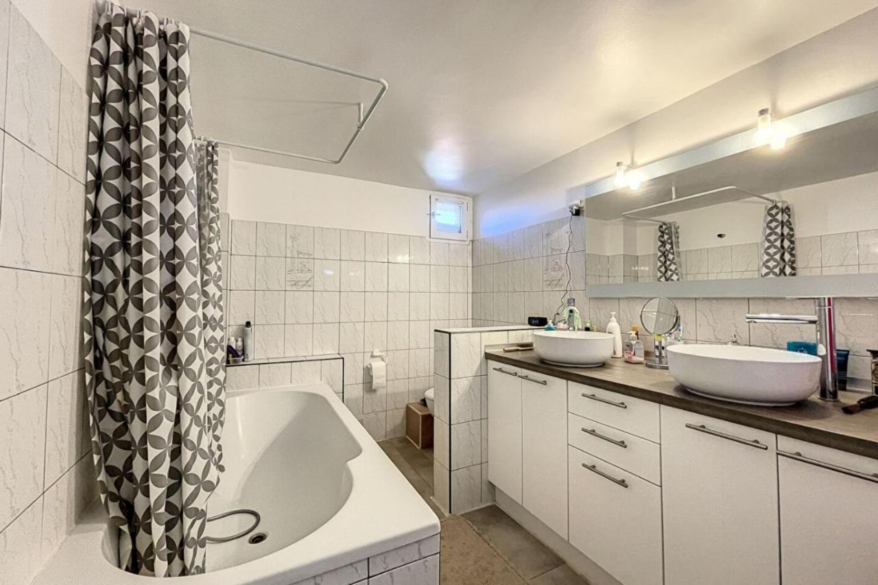 Maisonnette De Plage Sur Les Toits Appart 1 Chambre 1 Mezzanine Avec Vue 르그로뒤후아 외부 사진